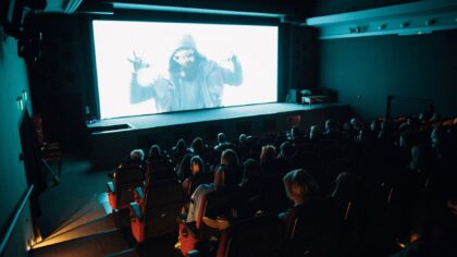 Hvordan lydsporet til favorittserien din kan endre måten du hører musikk på
