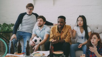 Streaming smartere: slik lager du din egen «sportsbar» hjemme foran TV-en