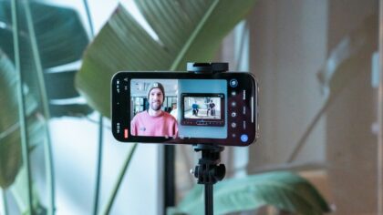 Kjendiser på TikTok: slik skiller du ekte kreativitet fra ren promotering