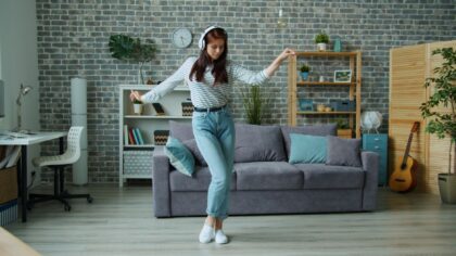 Slik bruker du dansemusikk til å få mer energi i hverdagen