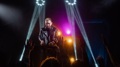 Fra band-t‑skjorter til catwalk: når musikk og mote smelter sammen