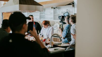 Norske matprogrammer på streaming: slik finner du seriene som faktisk gir deg lyst til å lage mat