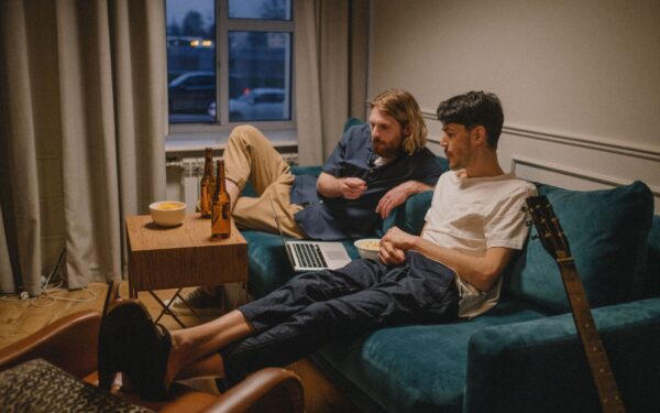 Slik bruker du realityserier som sosialt krydder i vennegjengen