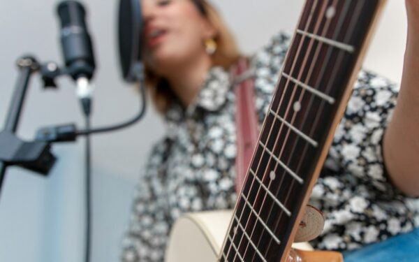 Fra coverlåt til egen stemme: en jordnær guide til å tolke andres musikk