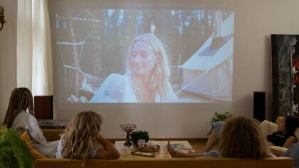 Nostalgiske filmkvelder: slik gjør du 90- og 2000-tallsfilm til ukas høydepunkt