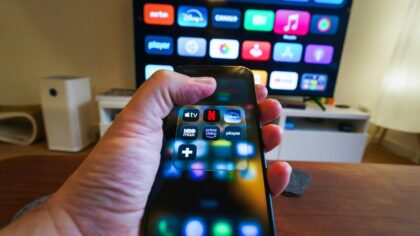 Smart-TV vaner som faktisk hjelper: slik får du mer glede og mindre frustrasjon foran skjermen