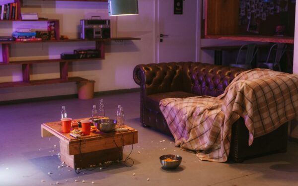 Slik koser du deg med nostalgisk TV og film uten at alt føles gammeldags